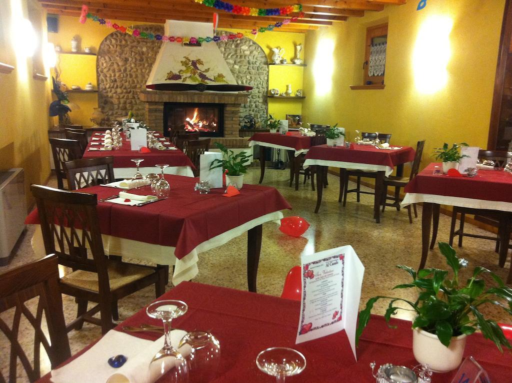 Agriturismo Al Casale Кодройпо Экстерьер фото